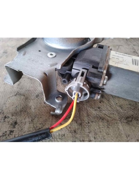 ELEVALUNAS DELANTERO DERECHO NISSAN NOTE (E11E) - 157920