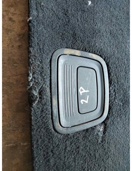 ALFOMBRA MALETERO MERCEDES-BENZ CLASE C (BM 206) FAMILIAR - 245776