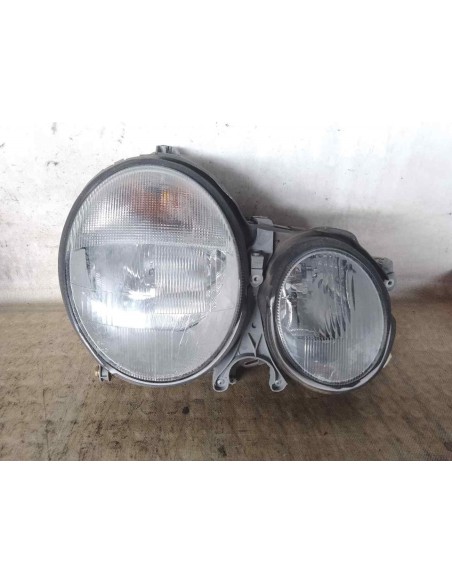 FARO DERECHO MERCEDES-BENZ CLASE E (BM 210) BERLINA - 238722