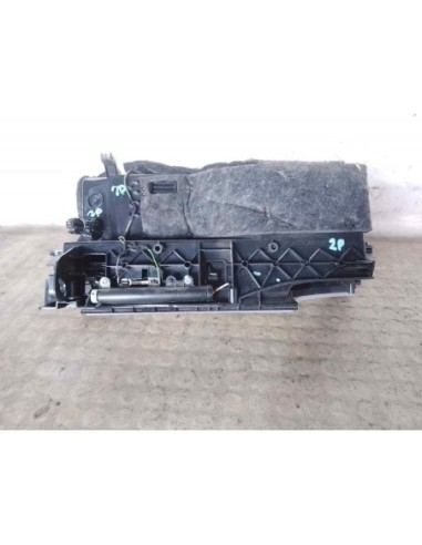 GUANTERA MERCEDES-BENZ CLASE C (BM 204) BERLINA...