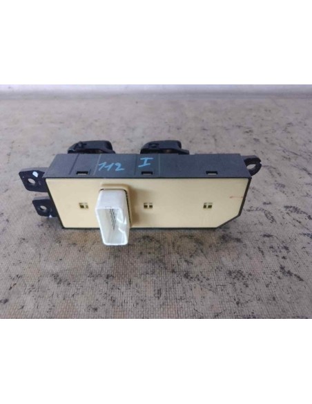 MANDO ELEVALUNAS DELANTERO IZQUIERDO HYUNDAI SANTA FE (SM) - 103316