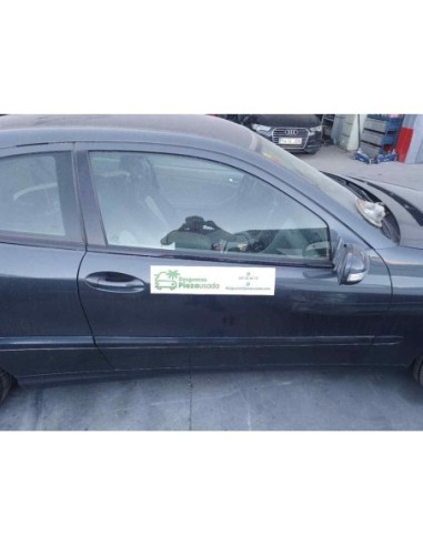 PUERTA DELANTERA DERECHA MERCEDES-BENZ CLASE C...
