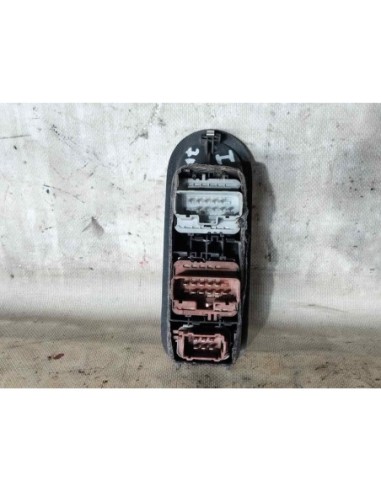 MANDO ELEVALUNAS DELANTERO IZQUIERDO RENAULT...