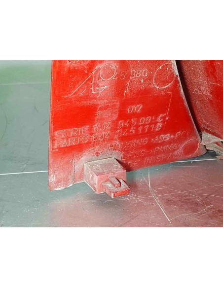 PILOTO TRASERO IZQUIERDO SEAT IBIZA BERLINA (6J5) - 261485