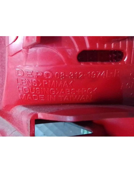 PILOTO TRASERO IZQUIERDO TOYOTA RAV4 (A2) - 261190