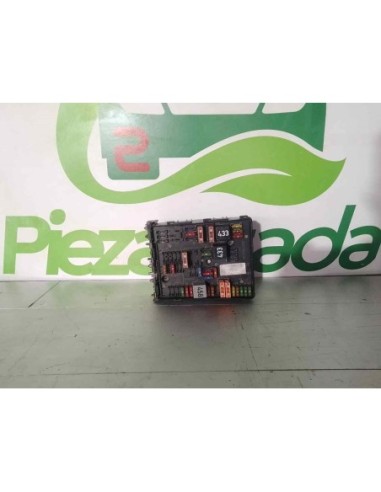 CAJA RELES / FUSIBLES VOLKSWAGEN GOLF PLUS V...