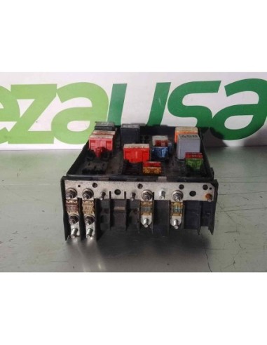 CAJA RELES / FUSIBLES VOLKSWAGEN GOLF PLUS V...