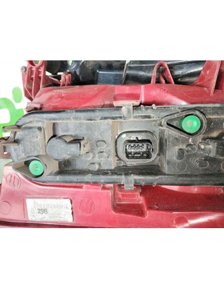 PILOTO TRASERO IZQUIERDO PEUGEOT 5008 - 260035