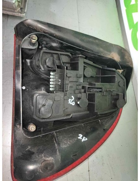 PILOTO TRASERO IZQUIERDO MG ROVER ROVER 45 (RT) - 197645