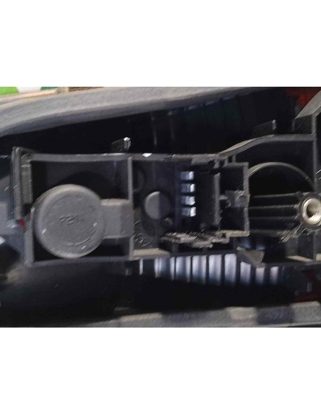 PILOTO TRASERO IZQUIERDO INTERIOR RENAULT LAGUNA II (BG0) - 263005