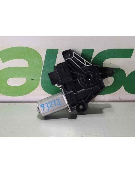 MOTOR ELEVALUNAS TRASERO IZQUIERDO MERCEDES-BENZ CLASE A (BM 176) - 246626