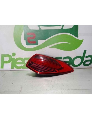 PILOTO TRASERO DERECHO MERCEDES-BENZ CLASE C...