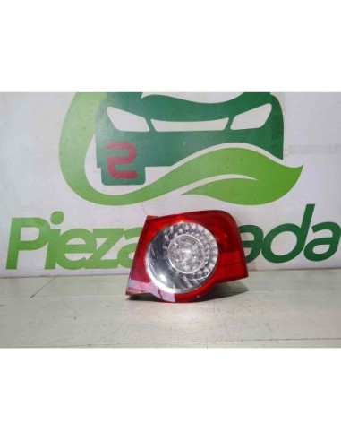 PILOTO TRASERO DERECHO VOLKSWAGEN PASSAT...