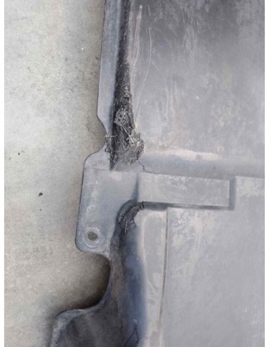 CUBRECARTER MERCEDES-BENZ CLASE E (BM 211)...