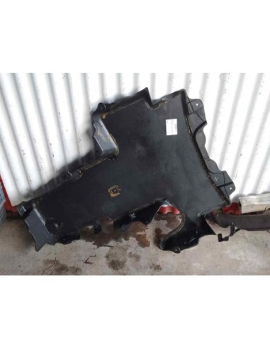 CUBRECARTER MERCEDES-BENZ CLASE E (BM 210)...