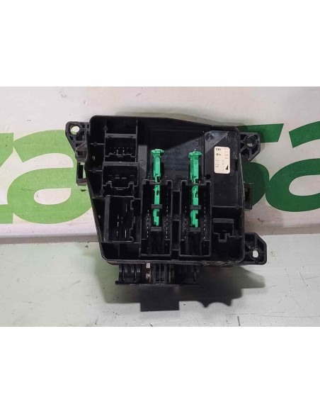 CAJA RELES / FUSIBLES MAZDA 323 F/S BERLINA (BJ) - 182455