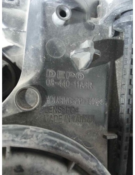 FARO DERECHO MERCEDES-BENZ CLASE A (BM 176) - 246631