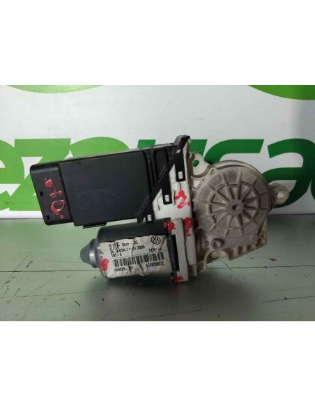 MOTOR ELEVALUNAS DELANTERO DERECHO SEAT LEON (1M1) - 210059