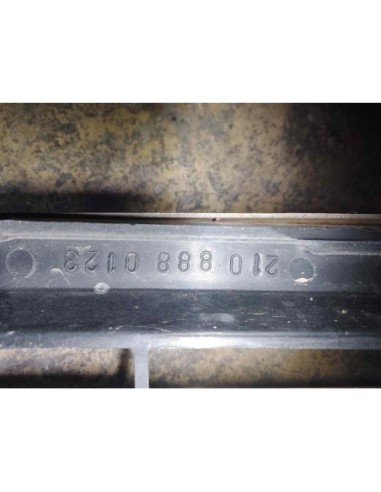 REJILLA DELANTERA MERCEDES-BENZ CLASE E (BM...