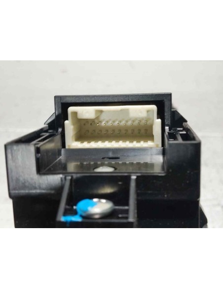 MANDO ELEVALUNAS DELANTERO IZQUIERDO TOYOTA COROLLA TOURING SPORTS (E21) - 249207