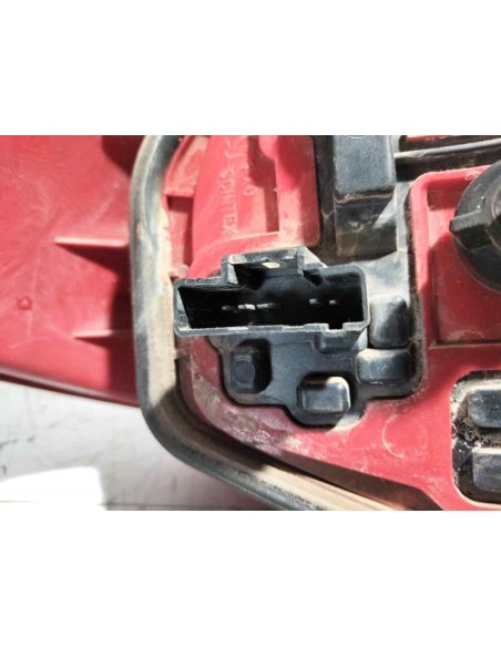 PILOTO TRASERO DERECHO PEUGEOT 206 - 264605