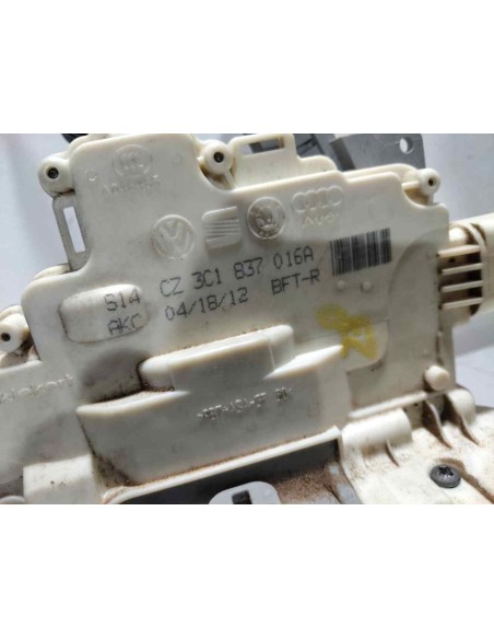 CERRADURA PUERTA DELANTERA DERECHA VOLKSWAGEN PASSAT BERLINA (362) - 175246