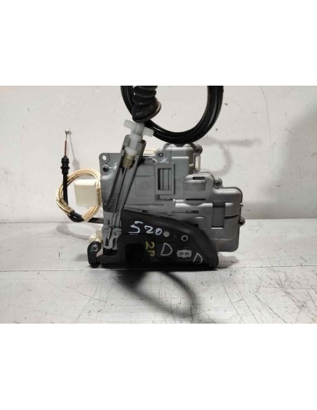 CERRADURA PUERTA DELANTERA DERECHA VOLKSWAGEN PASSAT BERLINA (362) - 175246