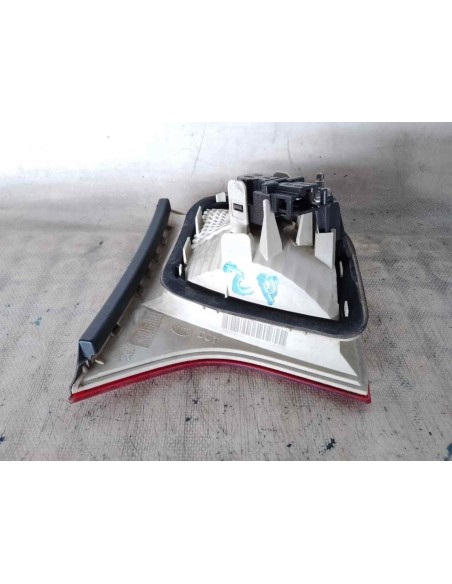 PILOTO TRASERO DERECHO INTERIOR AUDI A4 BERLINA (8E) - 145514