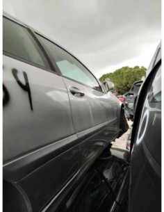 PUERTA DELANTERA DERECHA MERCEDES-BENZ CLASE C (BM 203)...