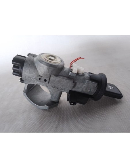 CONMUTADOR DE ARRANQUE NISSAN MICRA (K12E) - 266315