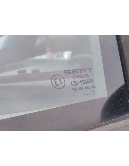 LUNA CUSTODIA DELANTERA IZQUIERDA SEAT LEON (1P1) - 266732