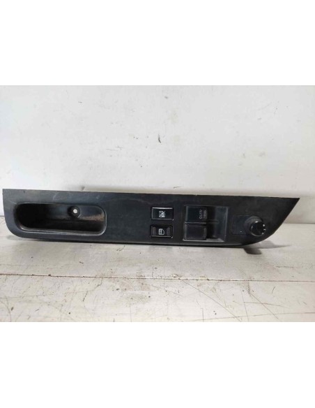 MANDO ELEVALUNAS DELANTERO IZQUIERDO SUZUKI SWIFT BERLINA (RS/MZ) - 102369