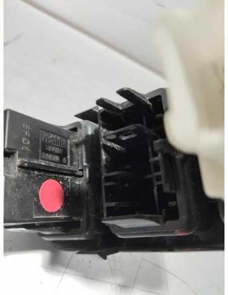 MANDO MULTIFUNCION SUZUKI SWIFT BERLINA (RS/MZ) - 102424