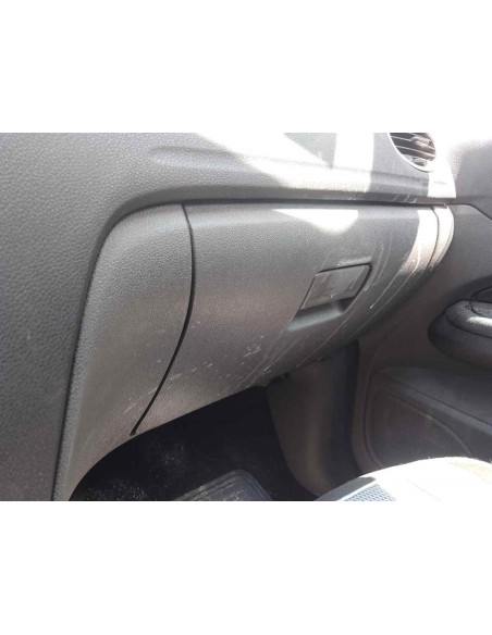 GUANTERA FORD FOCUS BERLINA (CAP) - 235445