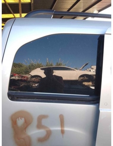 LUNA CUSTODIA TRASERA DERECHA PEUGEOT PARTNER...