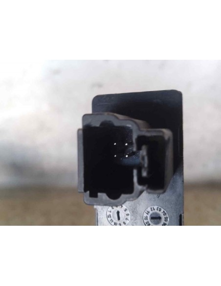 MANDO ELEVALUNAS DELANTERO DERECHO PEUGEOT 407 - 238203