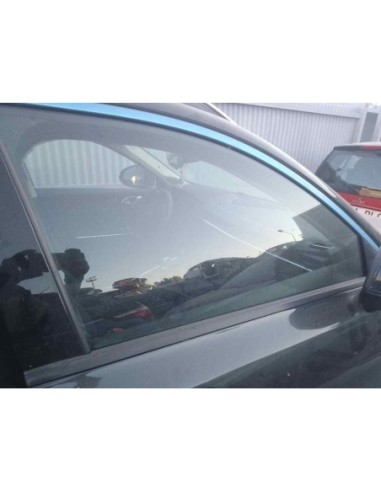 LUNA DELANTERA DERECHA LYNK   CO 01 - 241873