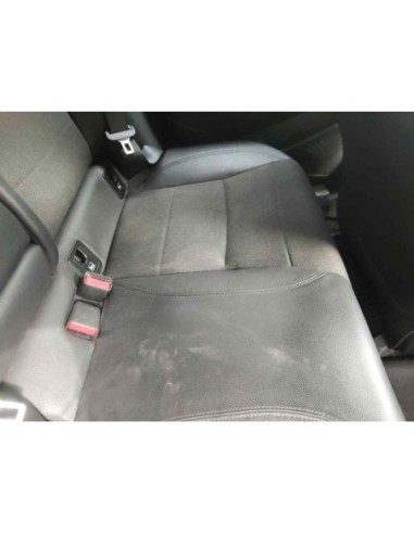 ASIENTOS TRASEROS TOYOTA COROLLA TOURING SPORTS...