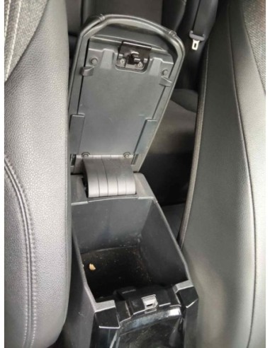 APOYABRAZOS CENTRAL TOYOTA COROLLA TOURING...