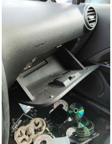 GUANTERA SEAT LEON (1P1) - 253114