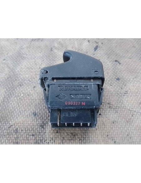 MANDO ELEVALUNAS DELANTERO DERECHO NISSAN KUBISTAR (X76) - 205673
