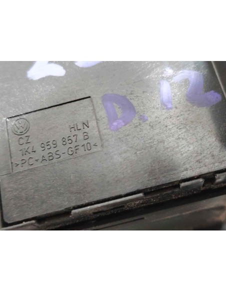 MANDO ELEVALUNAS DELANTERO IZQUIERDO VOLKSWAGEN PASSAT BERLINA (362) - 129000