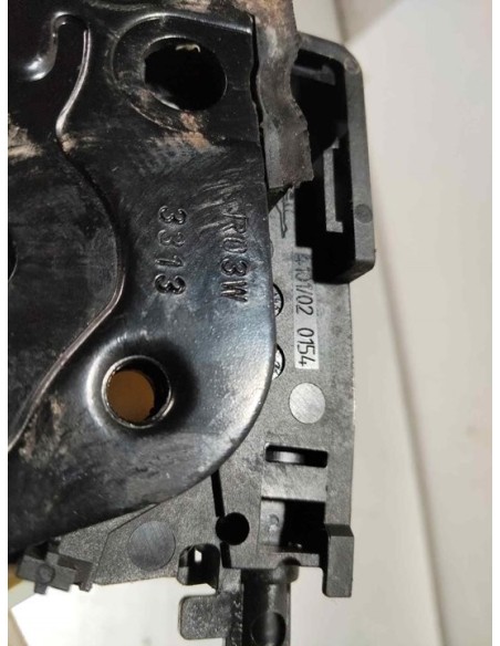 CERRADURA PUERTA TRASERA DERECHA VOLKSWAGEN PASSAT BERLINA (362) - 129581