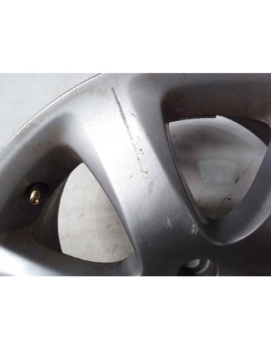 LLANTA TOYOTA AVENSIS BERLINA (T25) - 208301