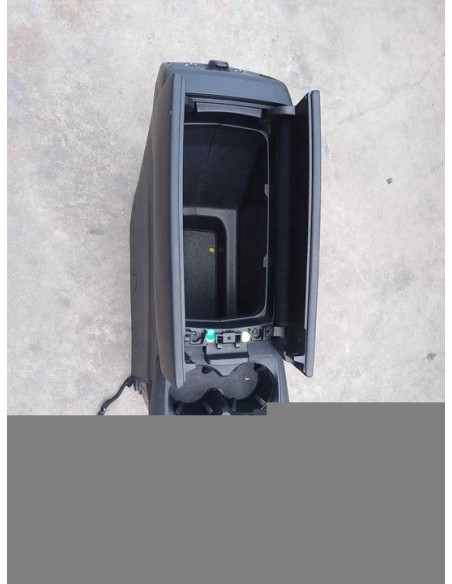 APOYABRAZOS CENTRAL PEUGEOT 3008 - 207257