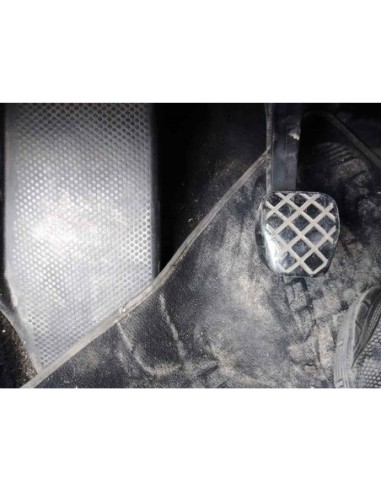 PEDAL EMBRAGUE VOLKSWAGEN GOLF IV BERLINA...