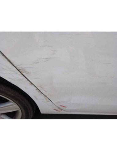 PUERTA TRASERA DERECHA VOLKSWAGEN GOLF...