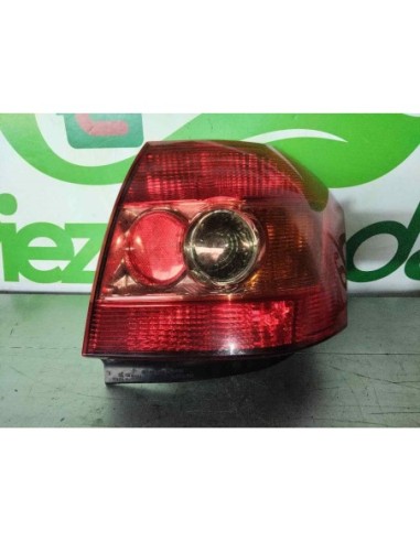 PILOTO TRASERO IZQUIERDO TOYOTA COROLLA (E12) -...