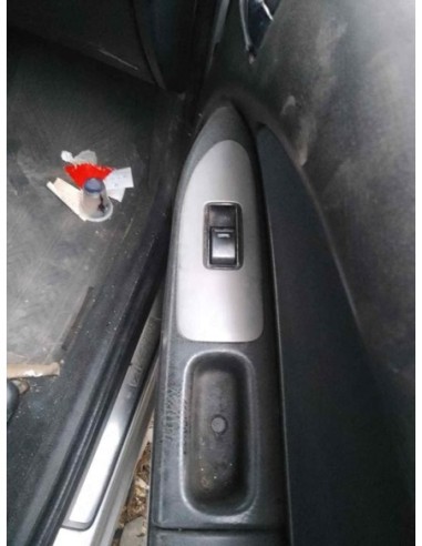 MANDO ELEVALUNAS DELANTERO DERECHO TOYOTA...