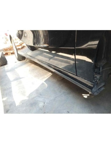 FALDON LATERAL MERCEDES-BENZ CLASE A (BM 176) -...